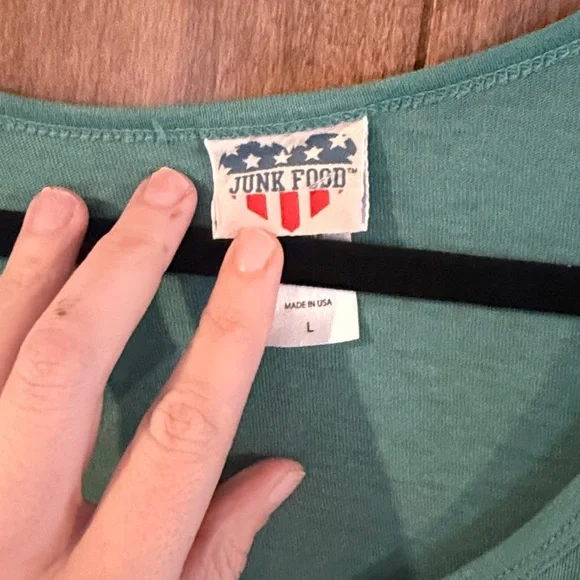 Junk Food MTV Vintage shirt - Picture 2 of 2